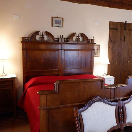 Alla Locanda Del Cinquecento 카스트로카로테르메 외부 사진