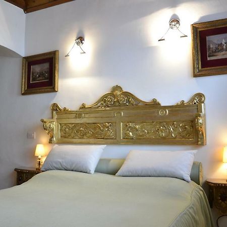 Alla Locanda Del Cinquecento 카스트로카로테르메 외부 사진
