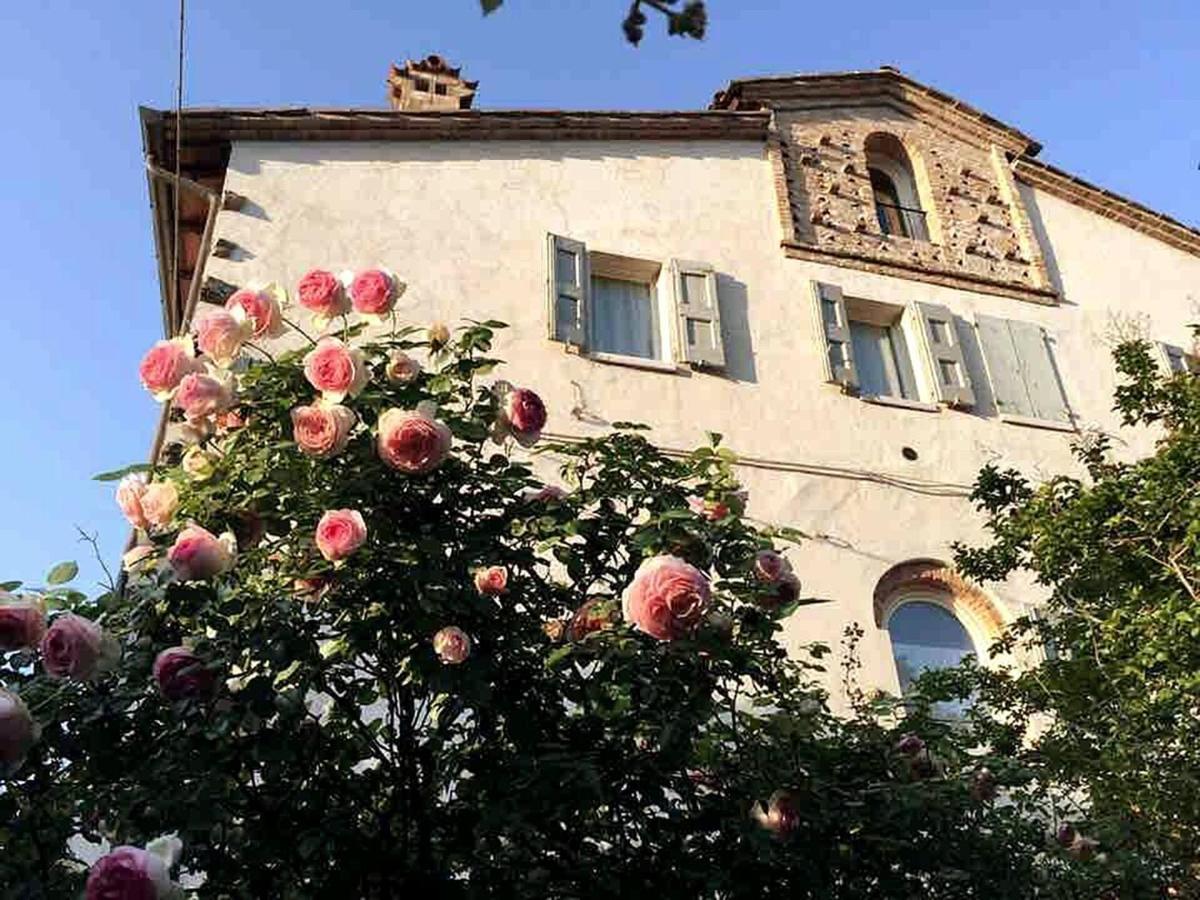 Alla Locanda Del Cinquecento 카스트로카로테르메 외부 사진